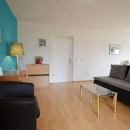 Spacious With Loggia Διαμέρισμα